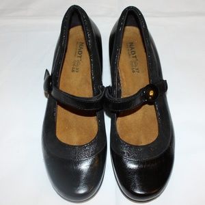 Stylish Naot Mary Jane Heels